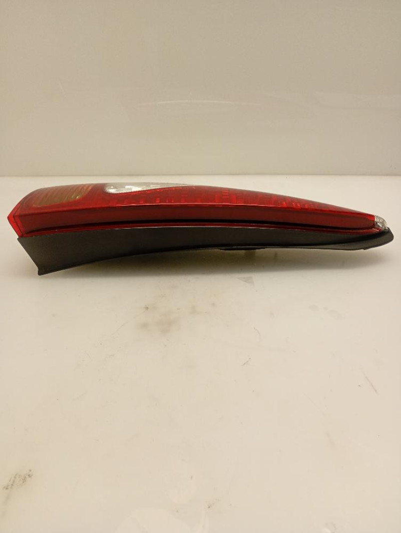 Faro / Fanale Posteriore Sinistro Toyota Yaris Verso 2003 – 2007