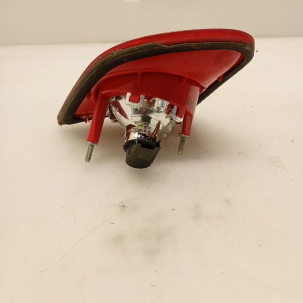 Faro / Fanale Posteriore Interno Destro Volkswagen Passat ber. 4p 2005 – 2010