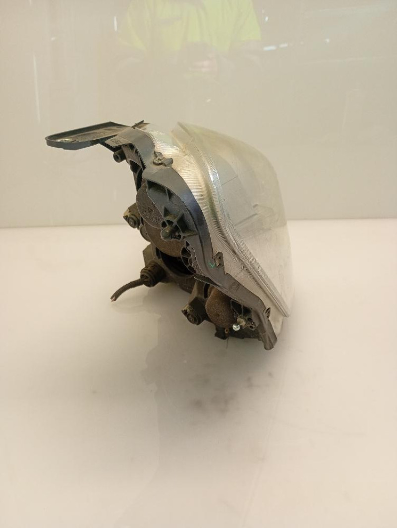 Faro / Proiettore / Fanale Anteriore Destro IVECO Daily 2011 – 2014