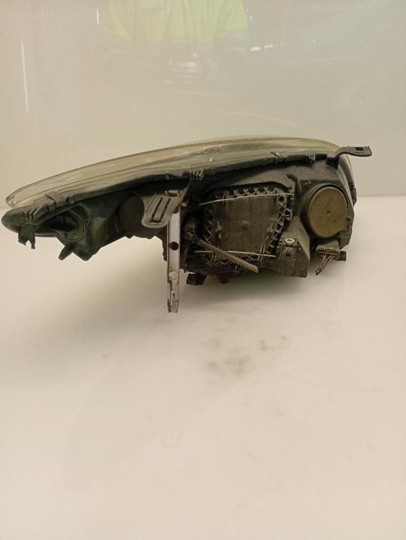 Faro / Proiettore Anteriore Sinistro Renault Megane 3a Serie 2008 – 2014