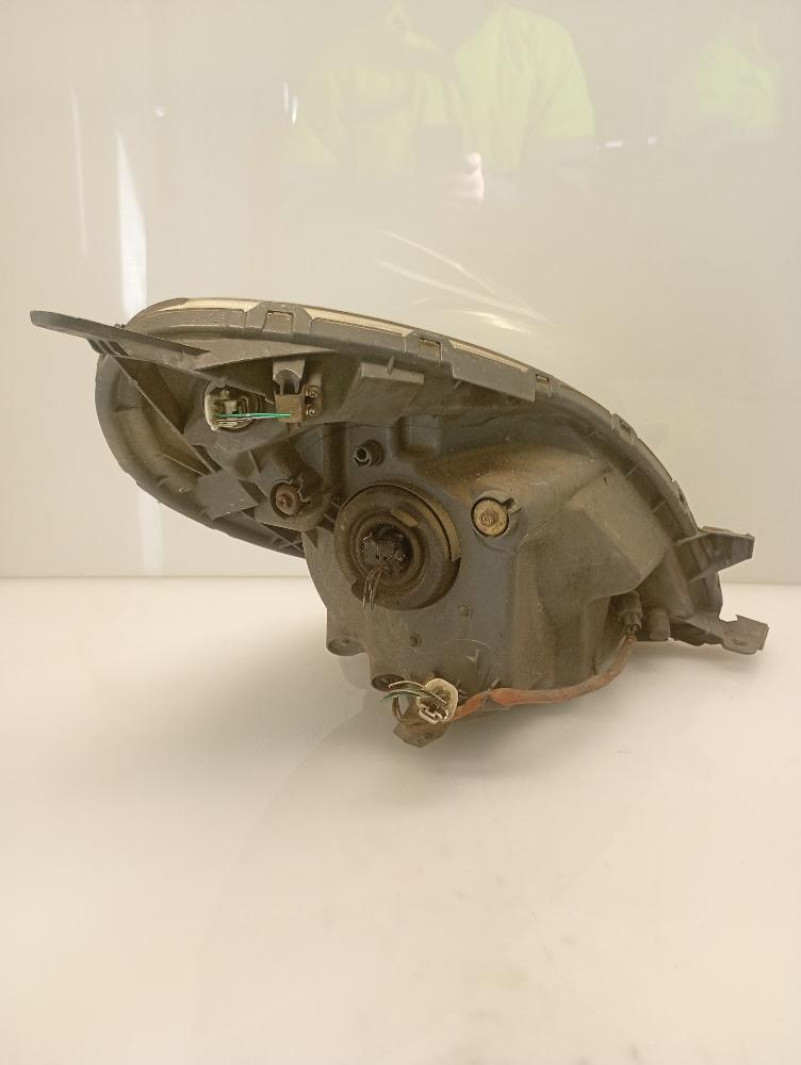 Faro / Proiettore Anteriore Sinistro Toyota Yaris Verso 2003 – 2006