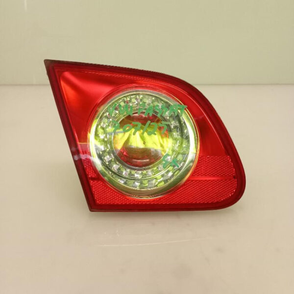 Faro / Fanale Posteriore Interno Sinistro Volkswagen Passat ber. 4p 2005 – 2010