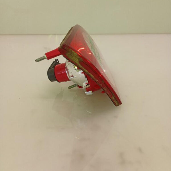 Faro / Fanale Posteriore Interno Sinistro Volkswagen Passat ber. 4p 2005 – 2010