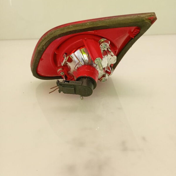 Faro / Fanale Posteriore Interno Sinistro Volkswagen Passat ber. 4p 2005 – 2010