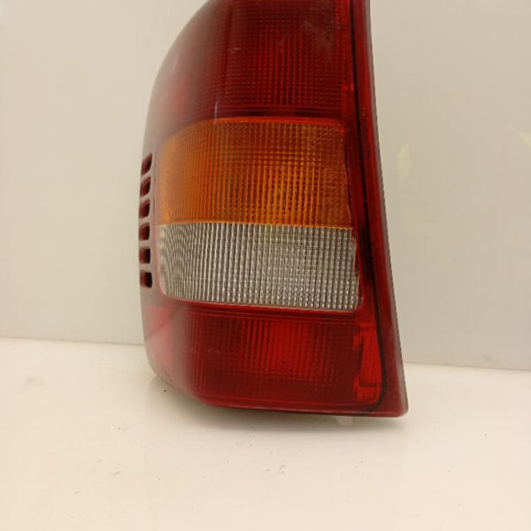 Faro / Fanale Posteriore Sinistro Jeep Grand Cherokee 1999 – 2004