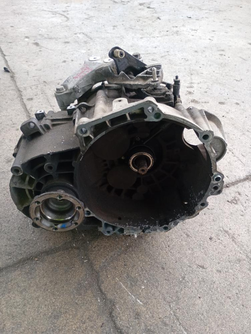 Cambio manuale 6 marce Volkswagen Passat 2.0 TDI DPF 103 KW CBA 2005 – 2010