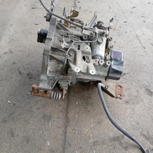 Cambio manuale 5 marce Toyota Yaris 1.4 D-4D (JPP) 55 KW 1NDTV 1999 – 2003