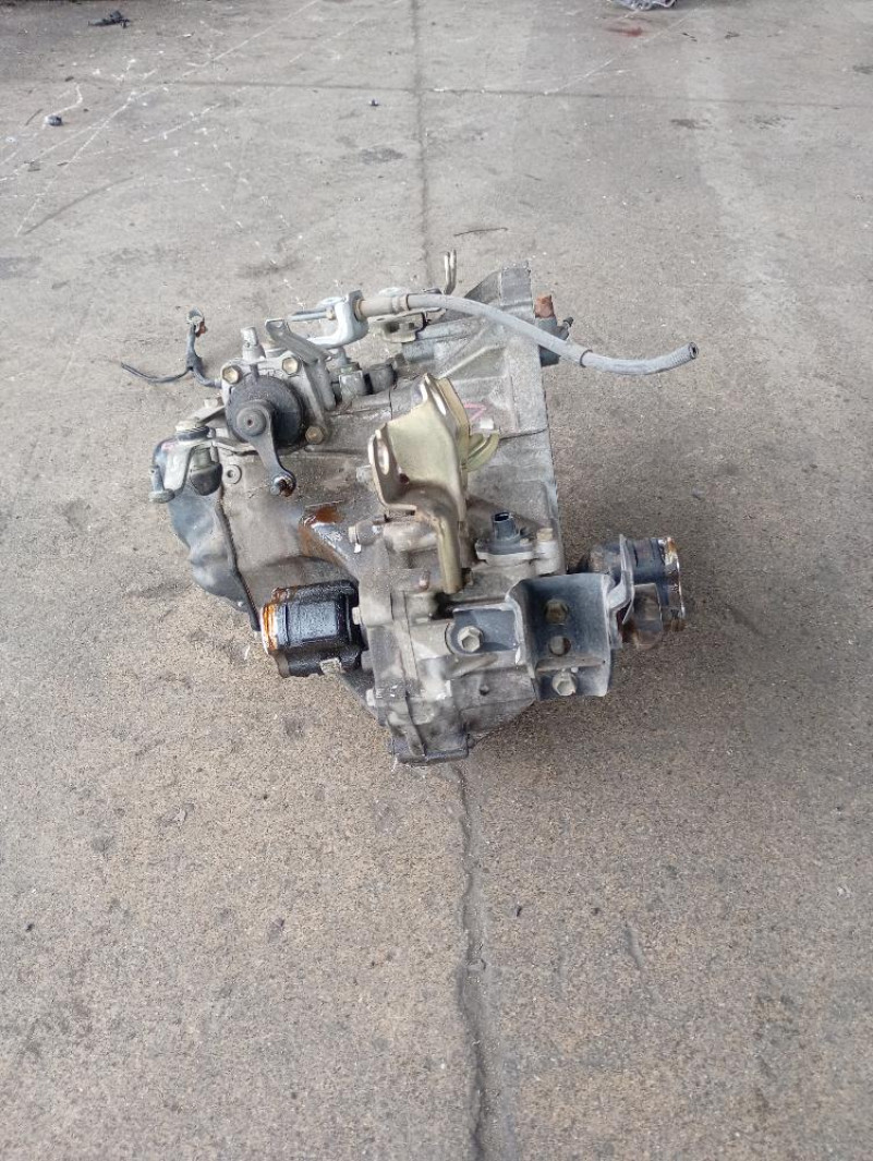Cambio manuale 5 marce Toyota Yaris 1.4 D-4D (JPP) 55 KW 1NDTV 1999 – 2003