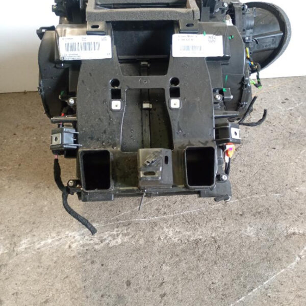 Gruppo / Scatola Riscaldamento Peugeot 208 1.2 Pure Tech 55 Kw HM05 2024