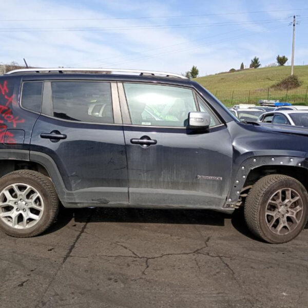 Jeep Renegade Anno 2016 | Veicolo Intero | SOLO PER RICAMBI