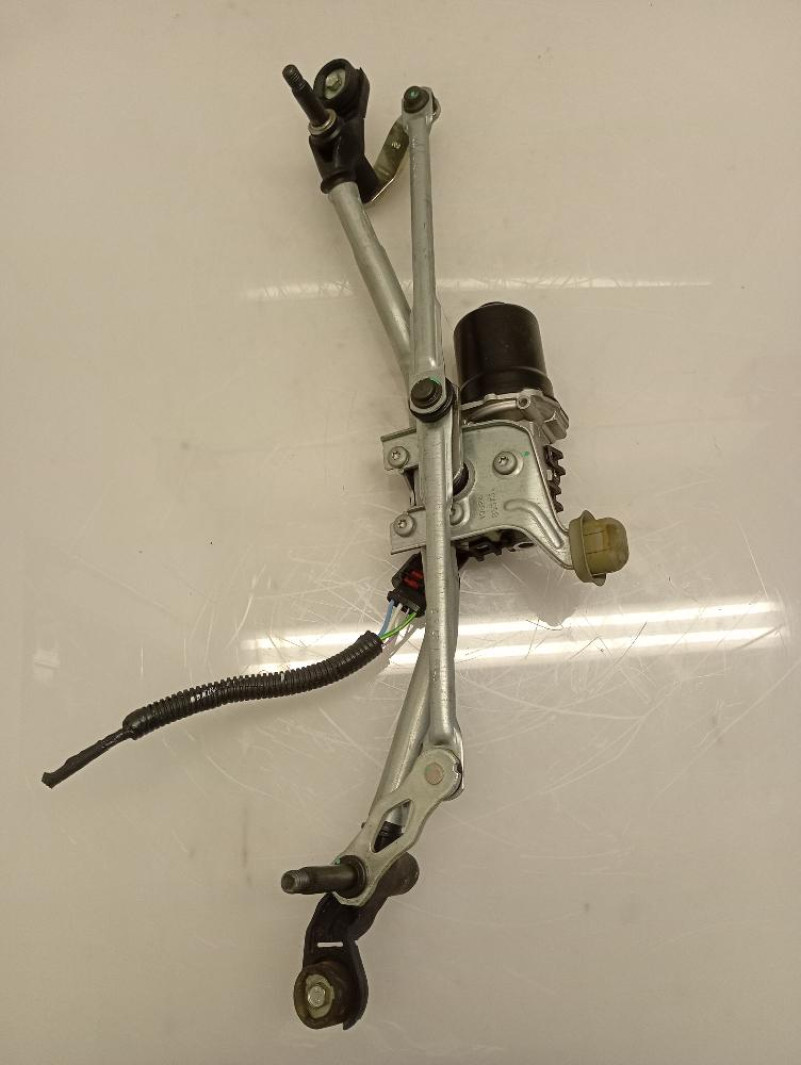 Motorino Tergi Anteriore Peugeot 208 2024