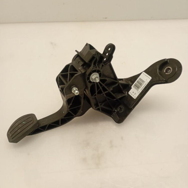 Pedale Frizione Peugeot 208 2024