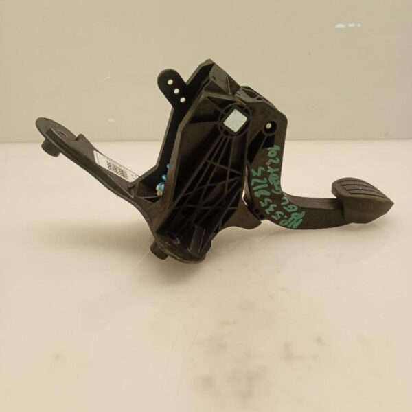 Pedale Frizione Peugeot 208 2024