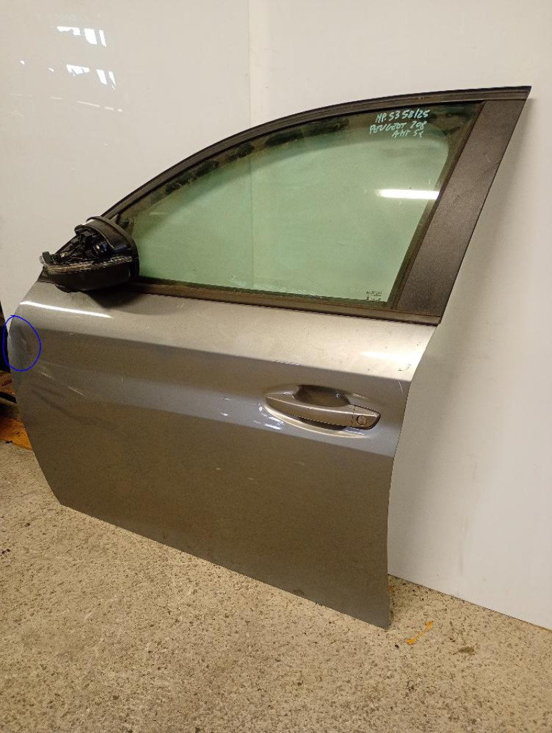 Porta / Portiera Anteriore Sinistra Peugeot 208 2024