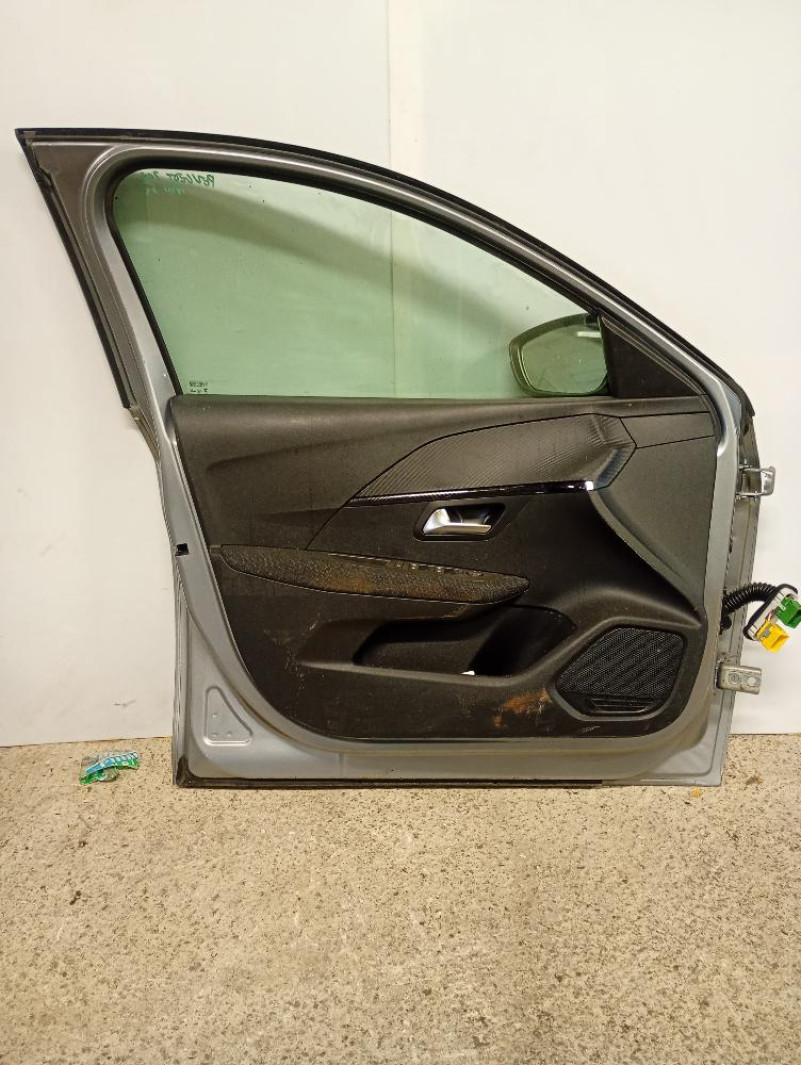 Porta / Portiera Anteriore Sinistra Peugeot 208 2024