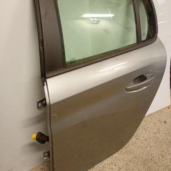 Porta / Portiera Posteriore Sinistra Peugeot 208 2024