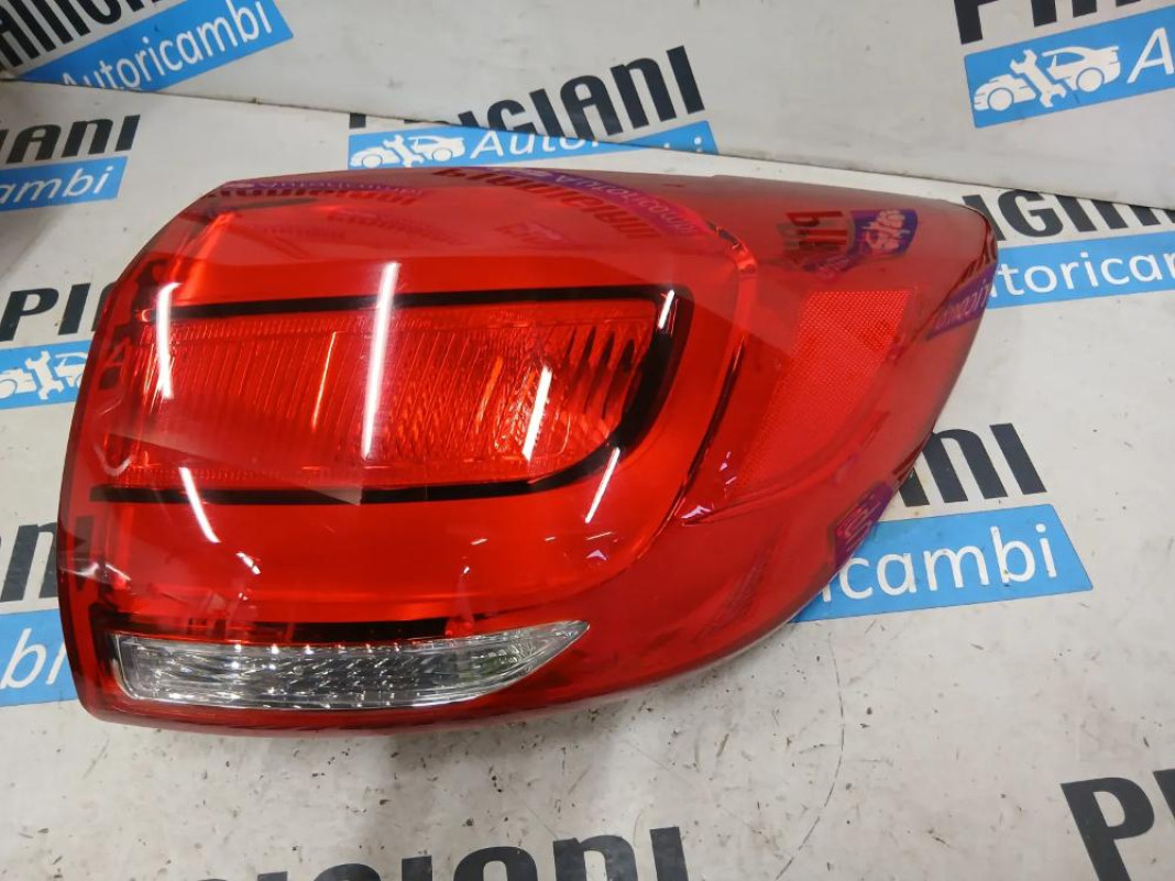 Fanale / Faro Posteriore Destro Kia Sportage 2014 – 2016