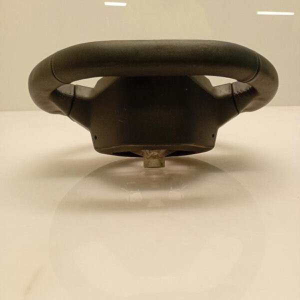 Volante Peugeot 208 2024