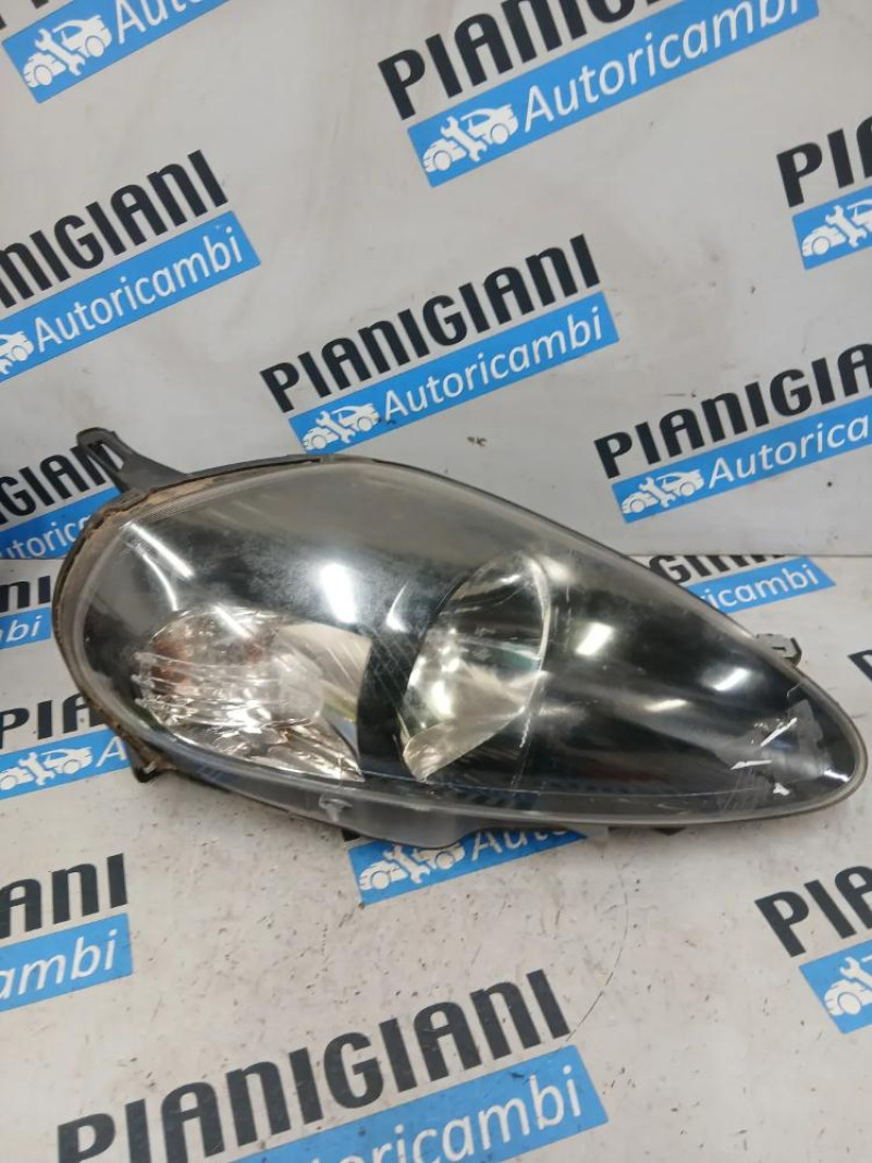 Proiettore / Faro Anteriore Destro Fia Grande Punto 2006 – 2008
