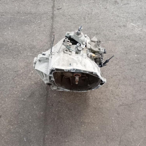 Cambio manuale 6 marce Peugeot 3008 1.6 HDi FAP 82 KW 9HR 2010 – 2013