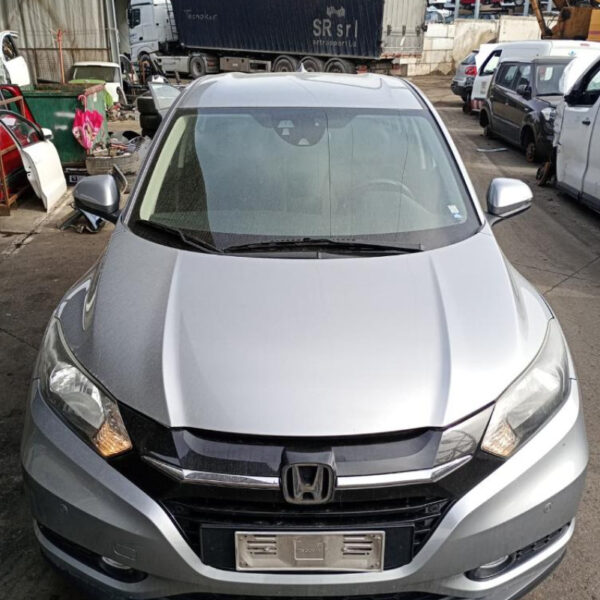 Honda HR-V 2° serie Anno 2017 | Veicolo intero | SOLO PER RICAMBI