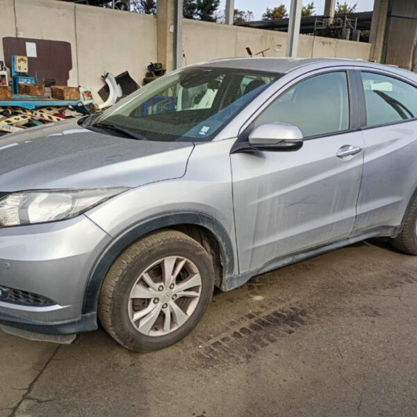 Honda HR-V 2° serie Anno 2017 | Veicolo intero | SOLO PER RICAMBI