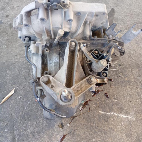 Cambio manuale 5 marce Nissan Micra K12 1.5d 48 KW K9K 2002 – 2007