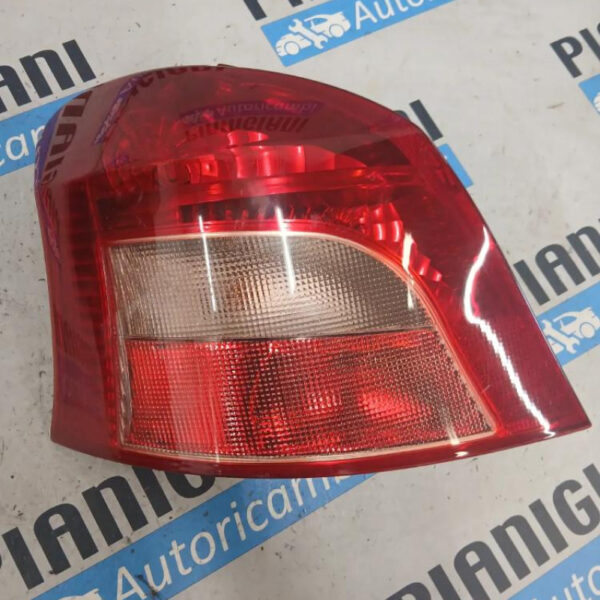 Fanale / Faro Posteriore Sinistro Toyota Yaris 2005 – 2009