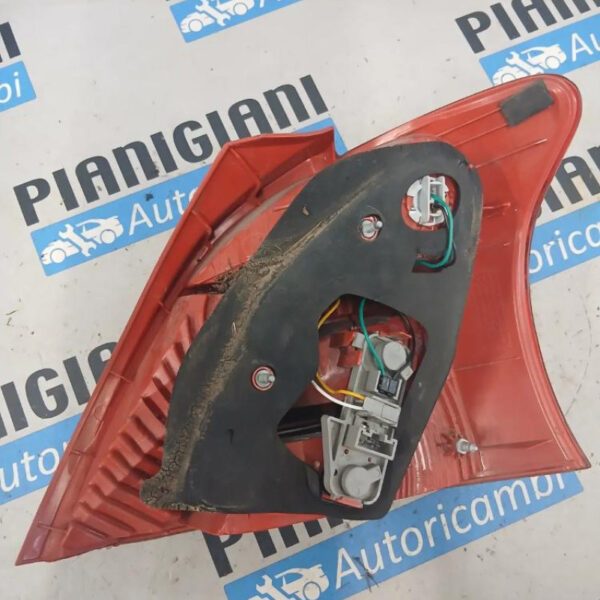 Fanale / Faro Posteriore Sinistro Toyota Yaris 2005 – 2009
