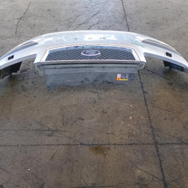 Paraurti Anteriore Ford Focus ber. 5p. 2004 – 2008