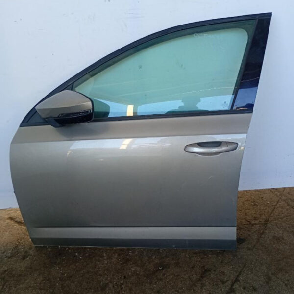 Porta / Portiera Anteriore Sinistra Skoda Octavia Sw 2017 – 2020