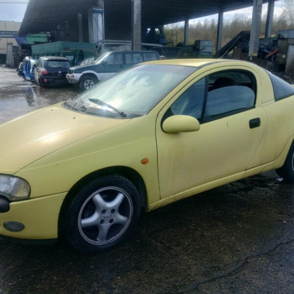 Opel Tigra Anno 1997 | Veicolo Intero | SOLO PER RICAMBI
