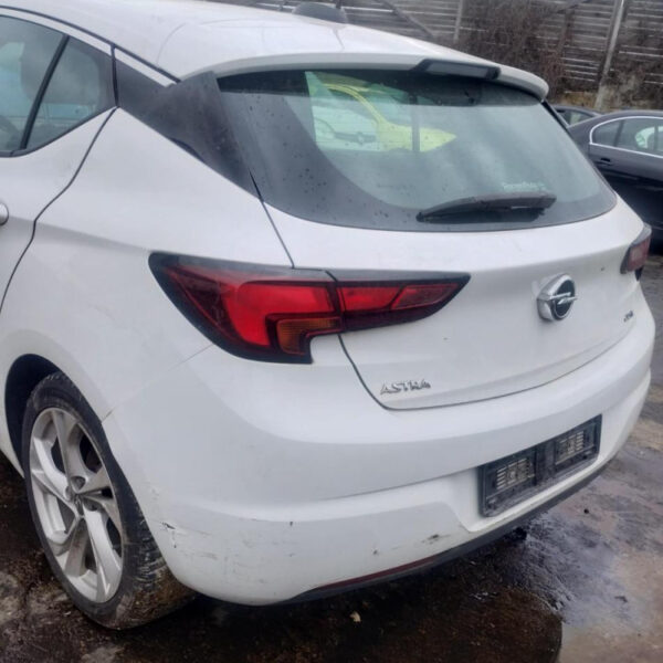 Opel Astra K Anno 2017 | Veicolo Intero | SOLO PER RICAMBI