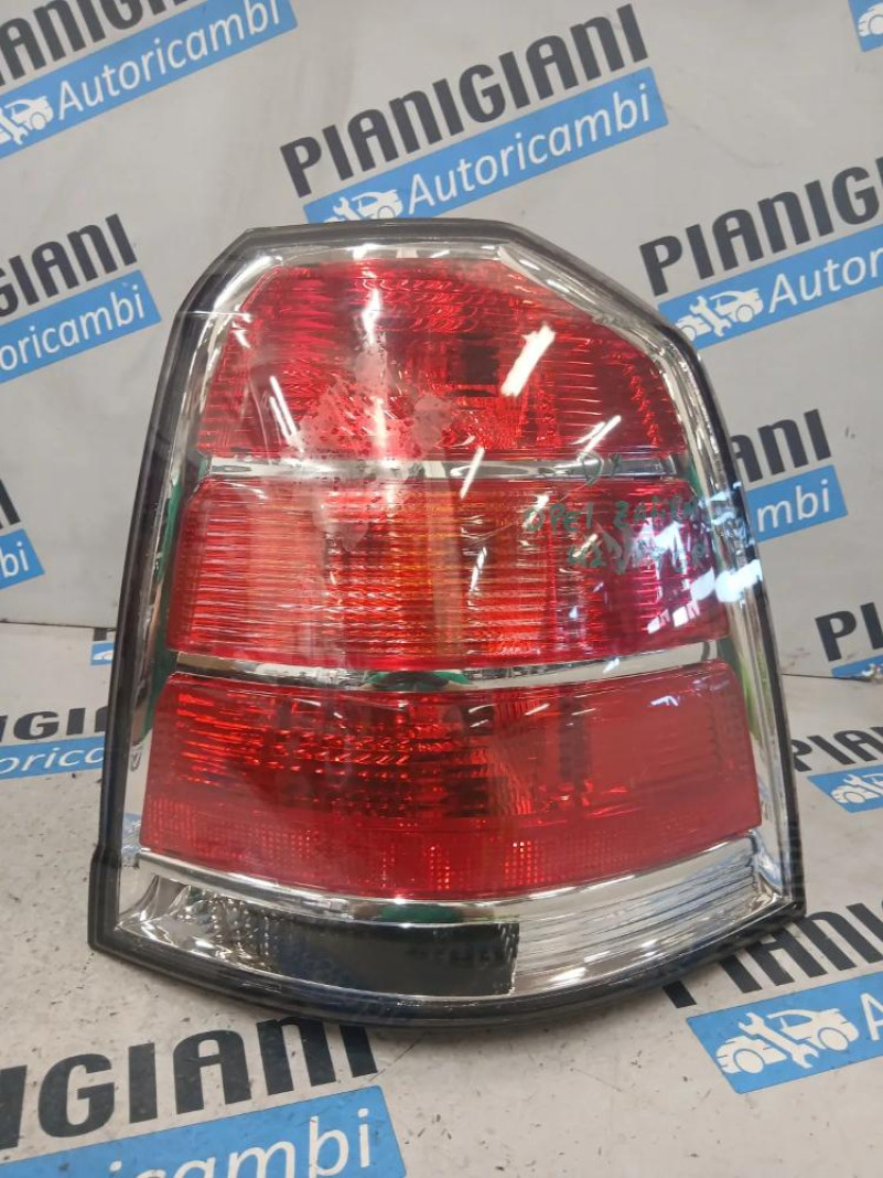 Fanale / Faro Posteriore Destro Opel Zafira Sw 2005 – 2010