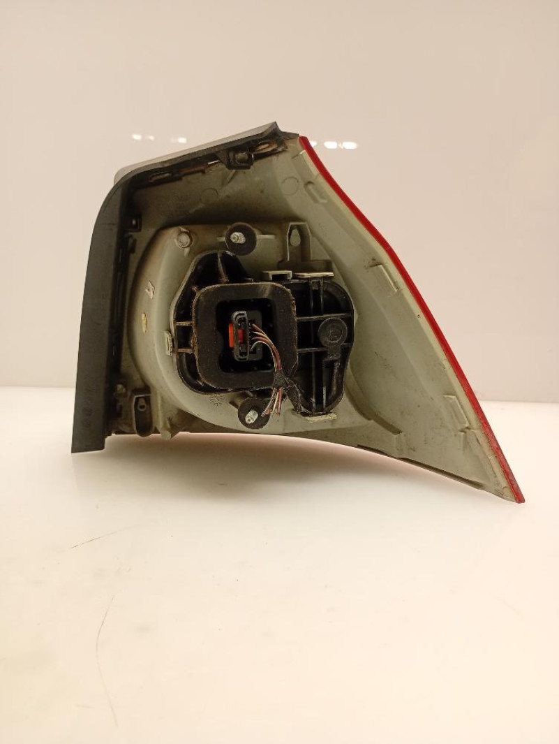 Faro / Fanale Posteriore Sinistro Volkswagen Golf V 2003 – 2009
