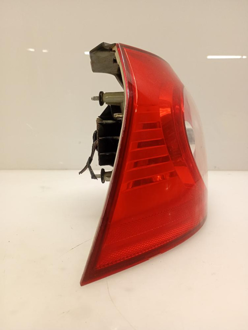 Faro / Fanale Posteriore Sinistro Volkswagen Golf V 2003 – 2009