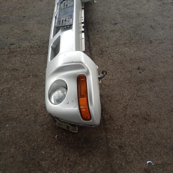 Paraurti Anteriore Jeep Cherokee 2001 – 2007