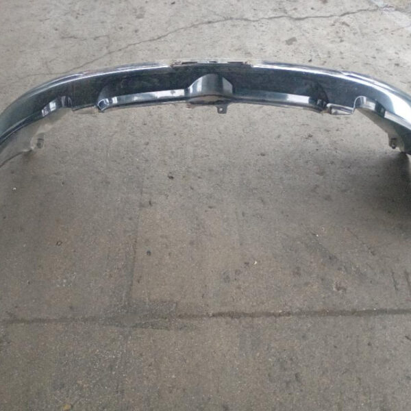 Paraurti Anteriore Toyota Yaris 2003 – 2005