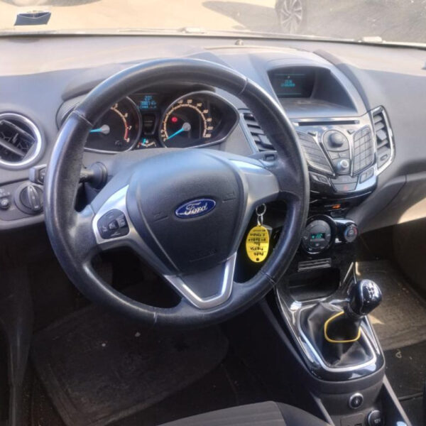 Ford Fiesta (CCN) Anno 2014 | Veicolo Intero | SOLO PER RICAMBI