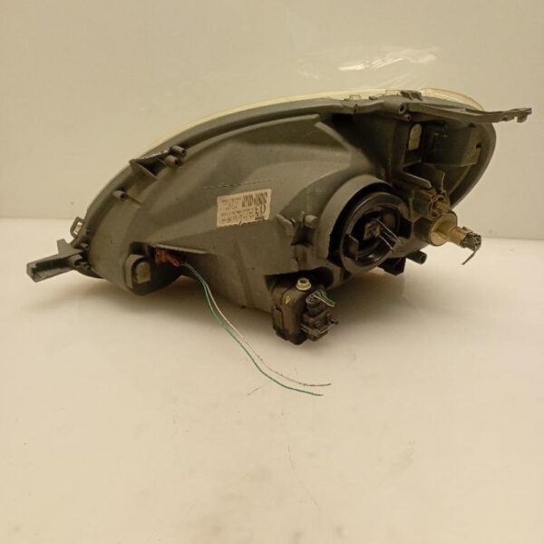 Faro / Fanale / Proiettore Anteriore Destro Toyota Yaris 2003 – 2005