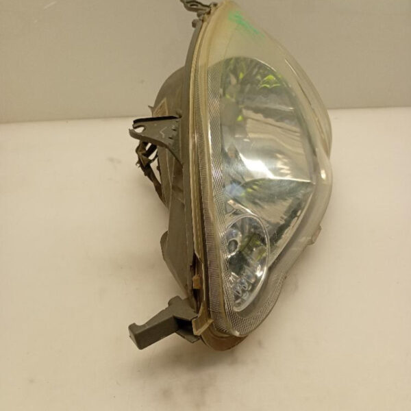 Faro / Fanale / Proiettore Anteriore Sinistro Toyota Yaris 2003 – 2005