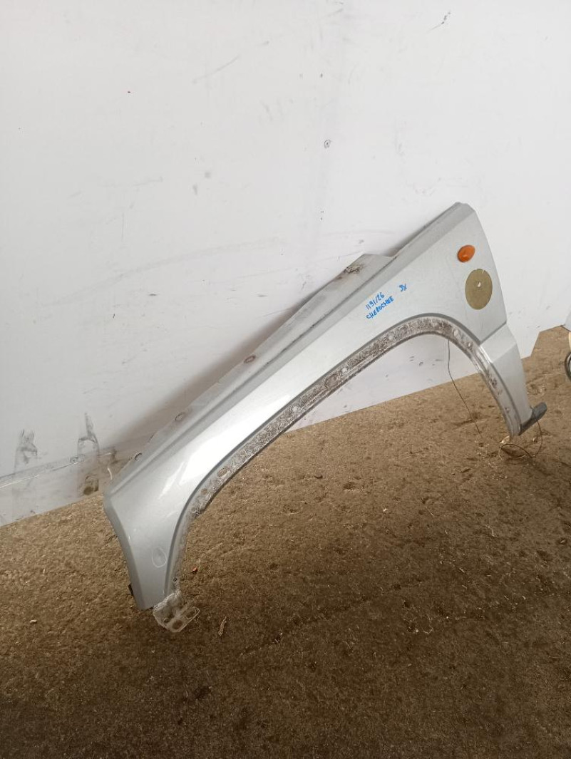 Parafango Anteriore Sinistro Jeep Cherokee 2001-2007