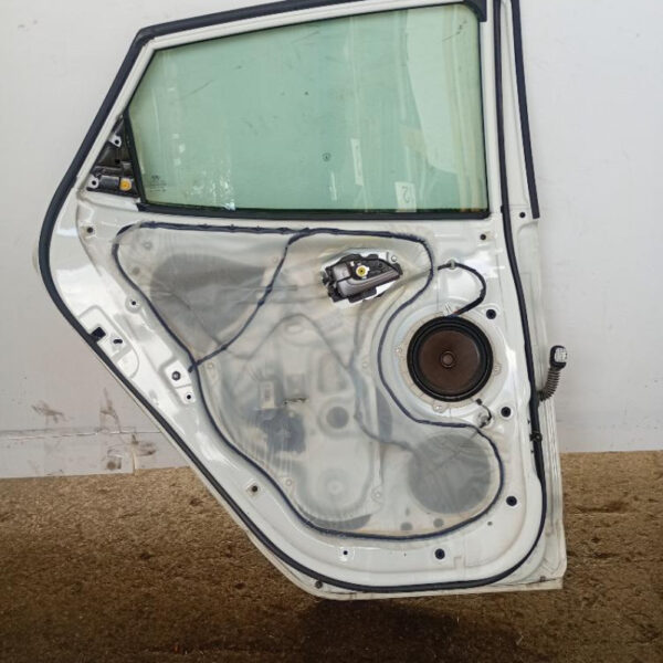 Porta / Portiera Posteriore Sinistra Hyundai ix35 2013-2015