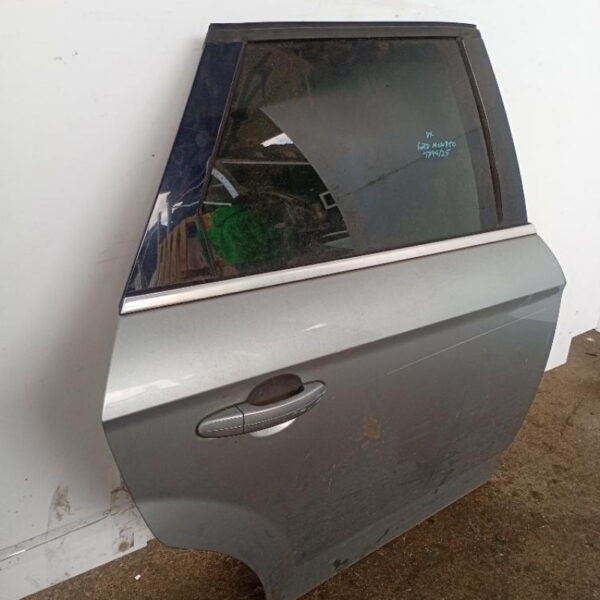 Porta / Portiera Posteriore Destra Ford Mondeo 2007-2010