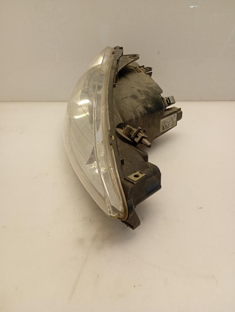 Faro / Proiettore Anteriore Destro Peugeot 206 2002 – 2009