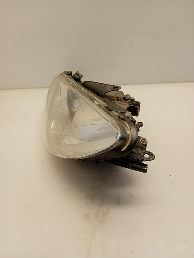 Faro / Proiettore Anteriore Sinistro Peugeot 206 2002 – 2009