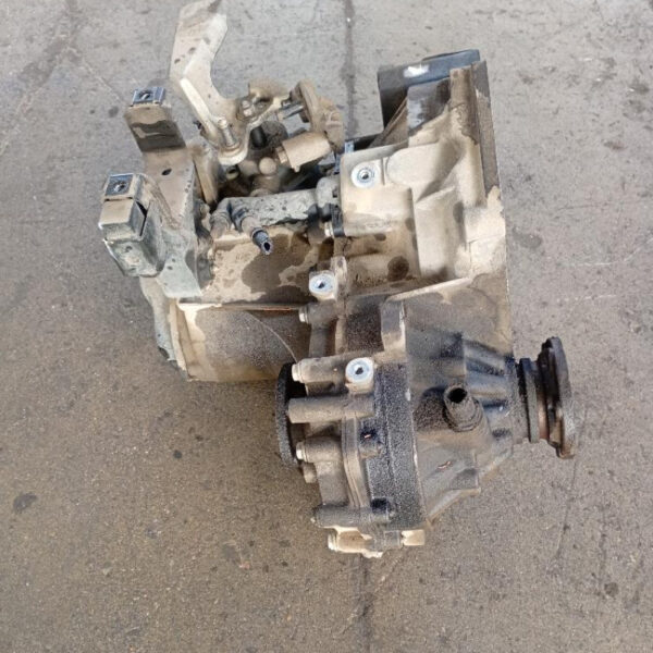 Cambio manuale 5 marce Volkswagen Polo CAY 1.6 TDI – 66Kw – 90Cv 2009 – 2015