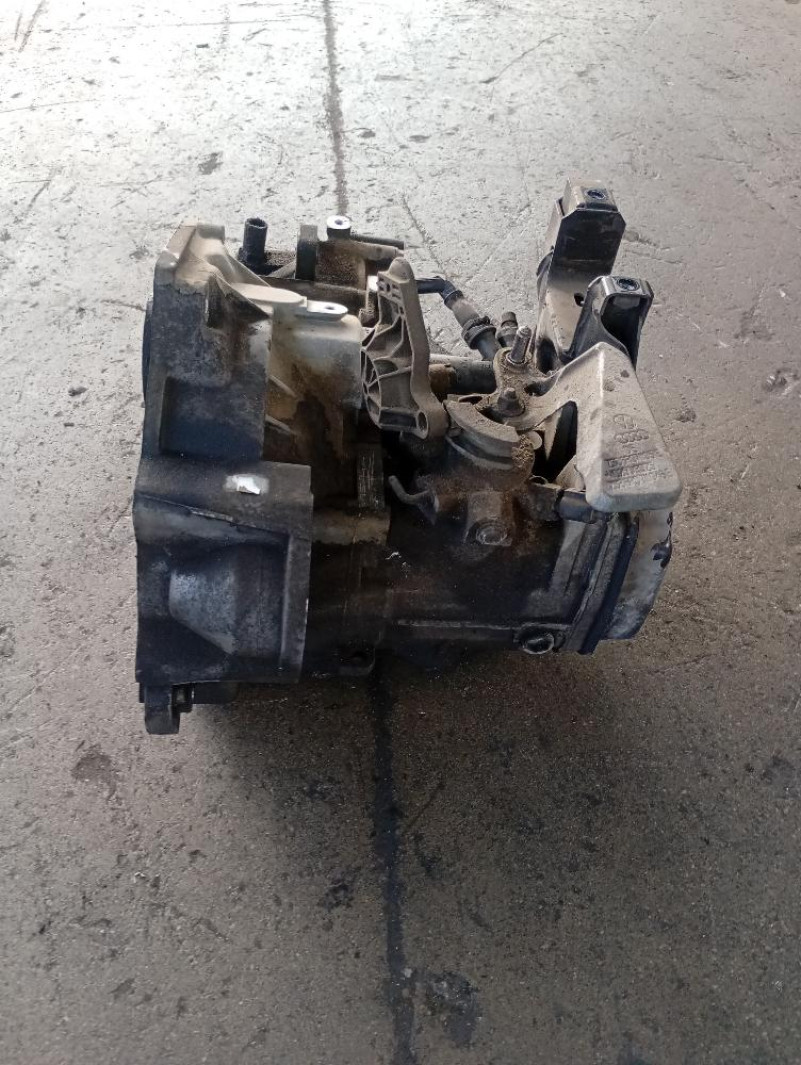 Cambio manuale 5 marce Volkswagen Polo CAY 1.6 TDI – 66Kw – 90Cv 2009 – 2015