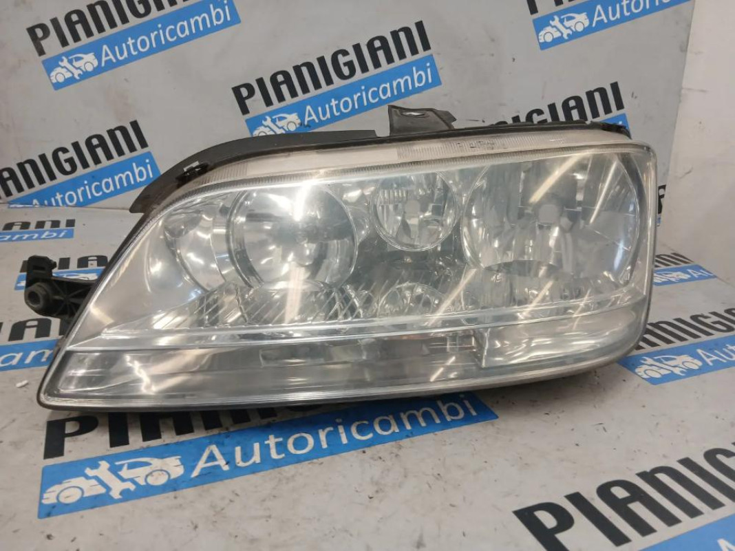 Proiettore / Faro Anteriore Sinistro Fiat Idea 2012