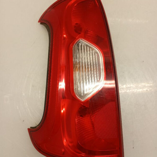 Faro / Proiettore Posteriore Sinistro Fiat Panda 3serie 2011-2024